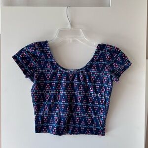Delia’s small crop top
